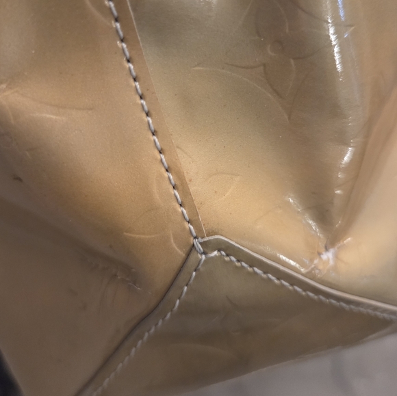 Louis Vuitton Vernis Reade - Picture 14 of 15